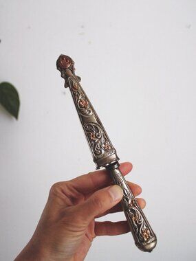 Vintage Traditional Argentinian Gaucho Knife Silver Rose Gold Flowers Sheath